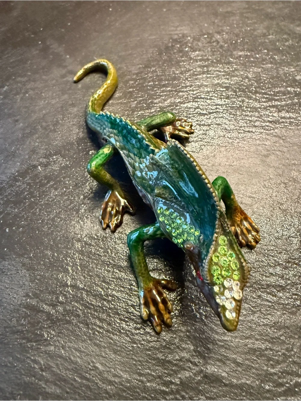 Vntg enamel lizard kimono dragon iguana trinket box crystal jewel magnetic hinge